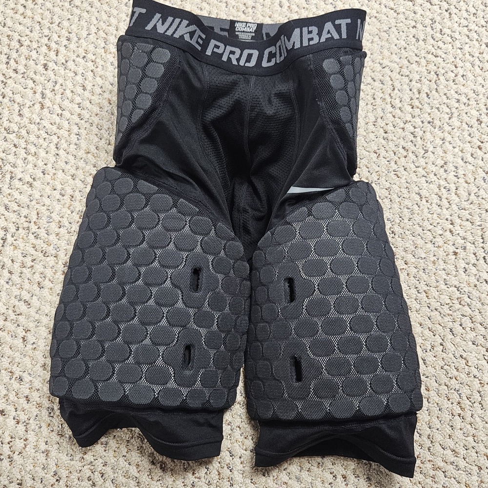 Nike Pro Combat Sport Shorts Mens Black Padded Training Size Medium Football